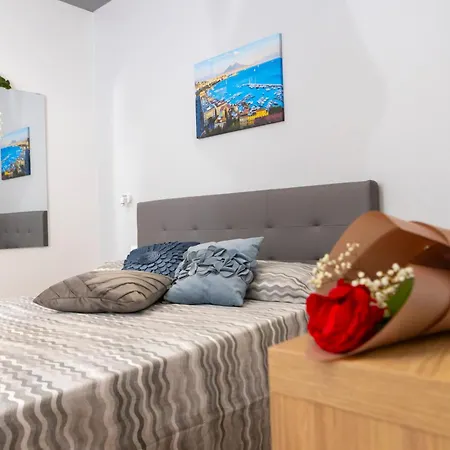 Alleria Νάπολη